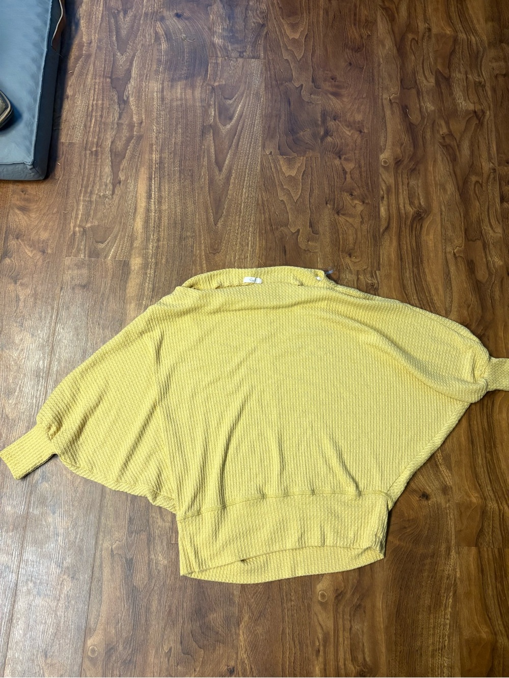 Easel Yellow Oversized Dolman Sleeve Waffle Knit Pullover Sweater Size L